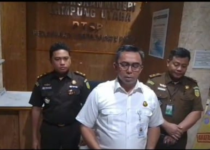 Giliran Mantan Kepala BPKAD Lampung Utara Diperiksa Jaksa