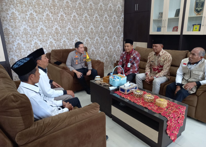 Perkuat Sinergi, BAZNAS Lampung Barat Silaturahmi dengan Polres