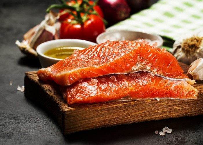 Sudah Tahu Besarnya Manfaat Mengkonsumsi Ikan Salmon?