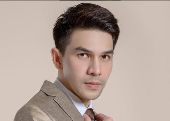 5 Artis Cantik yang Pernah Dekat dengan Jonathan Frizzy, dari Rekan Kerja hingga Istri Sah