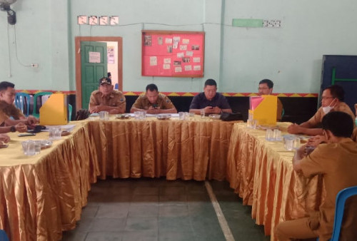 Tim Kecamatan Jatiagung Lakukan Monev  APBDes Tahap 1 2022 