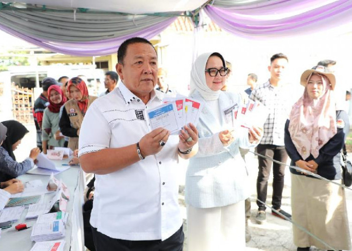 Usai Salurkan Hak Pilih di TPS 22 Sepang Jaya, Gubernur Arinal Pantau Sejumlah TPS di Bandar Lampung