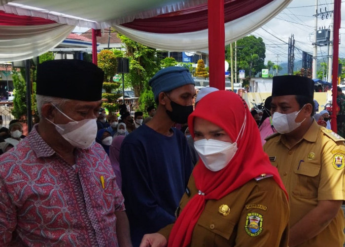 Pemkot Bandar Lampung Serahkan Insentif Guru Ngaji