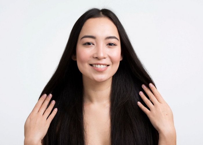 Rekomendasi Shampo Penghitam Rambut Praktis untuk Hasil Alami