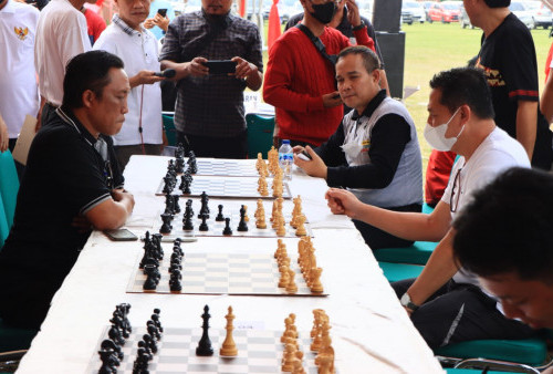 Pemprov Lampung Senam Bersama dan Gelar Lomba Dalam Rangka HUT RI Ke-77 