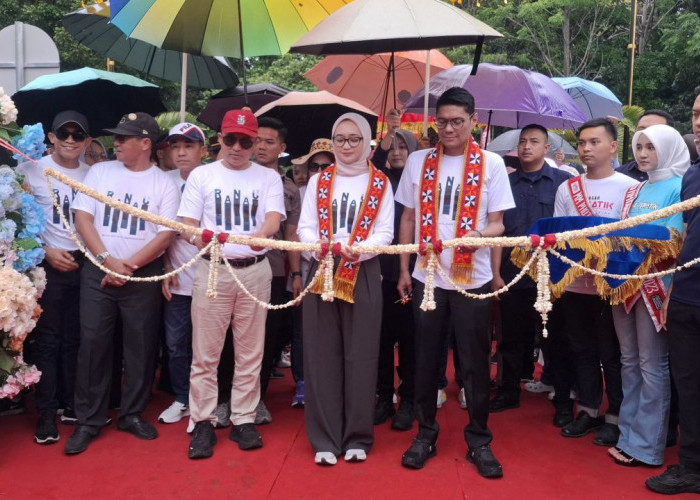 Pasar Tematik Rp70 Miliar Diresmikan, Lampung Barat Tarik Wisatawan Lewat Danau Ranau