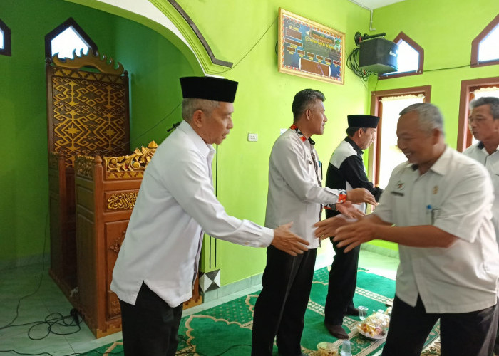Halal Bihalal, Jadi Momentum Keluarga Besar Kankemenag Lampung Barat Rekatkan Tali Silaturahmi