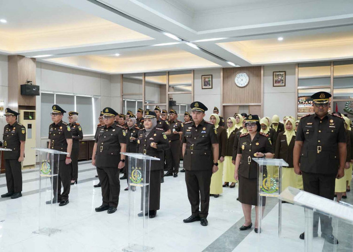 Sehari Jadi Kajati Lampung, Taufan Zakaria Langsung Lantik Enam Pejabat Baru