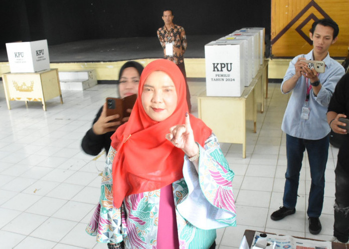 Sempat Kebingungan, Wali Kota Bandar Lampung Terima Surat Suara Sudah Tercoblos 