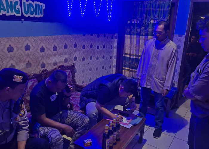 Jaga Kamtibmas Ramadan, Polisi Razia Kafe di Jalan Soekarno Hatta