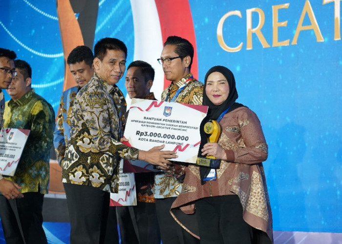 Pemkot Bandar Lampung Raih Penghargaan Nasional dari Kemendagri dalam Kategori Creative Financing