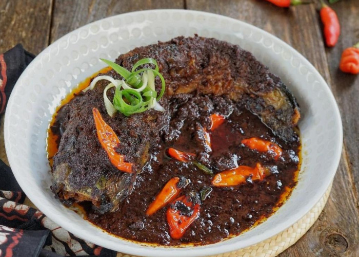 Gabus Pucung: Hidangan Legendaris Betawi yang Kaya Rasa