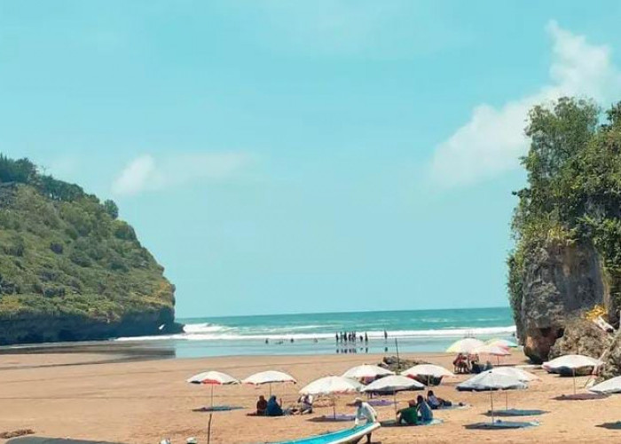 5 Pantai Indah di Yogyakarta yang Tak Pernah Kehilangan Pesonanya