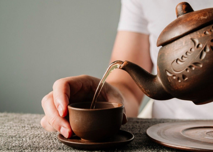 Teh Poci: Tradisi Minum Teh Khas Tegal yang Tak Lekang oleh Waktu