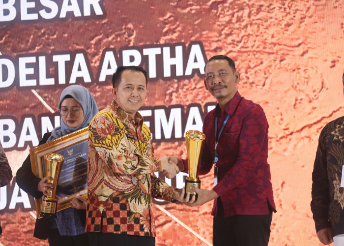Kemendagri Beri Reward BUMD Awards dan Bahas BUMD Seluruh Indonesia