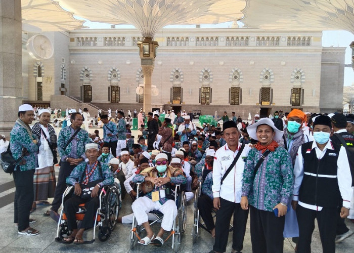 Besok, Jemaah Haji Lampung Barat Bergeser dari Madinah ke Makkah