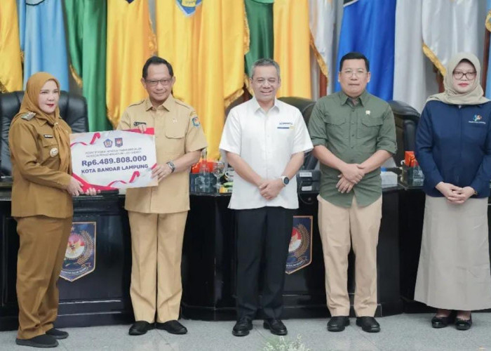 Pemkot Bandar Lampung Terima Penghargaan Insentif Fiskal dari Kemendagri dan Kemenkeu