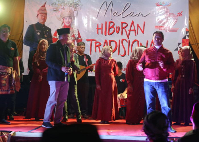 Pj Bupati Lampung Barat Ajak Masyarakat Melestarikan Adat dan Budaya 