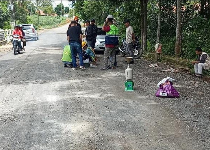 Progres Rehab Jalan Provinsi Ruas Kotabumi-Bandar Abung Mencapai 40 Persen