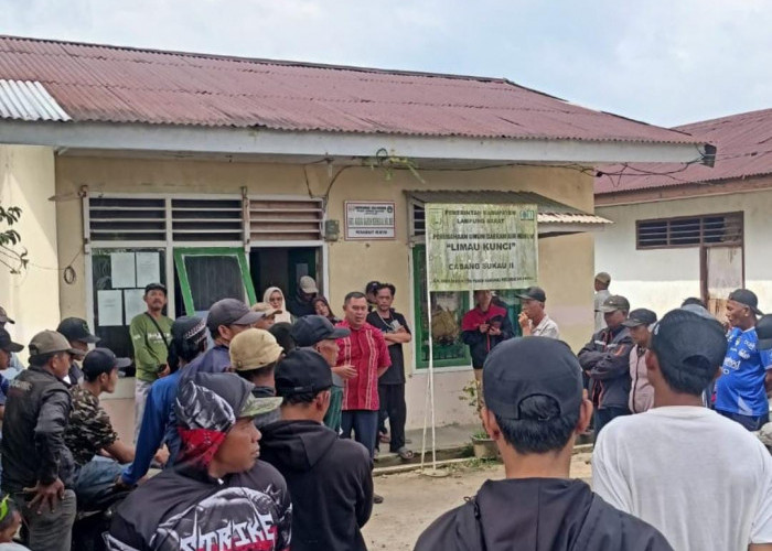 Krisis Air Bersih Sebulan, Warga Tanjung Raya Geruduk Kantor PDAM