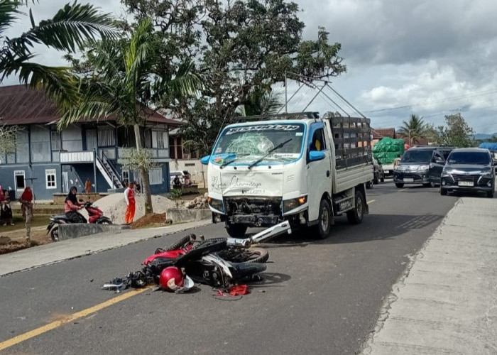 Lakalantas Sepeda Motor vs Mobil Renggut Nyawa Dua Pengendara Motor di Belalau 