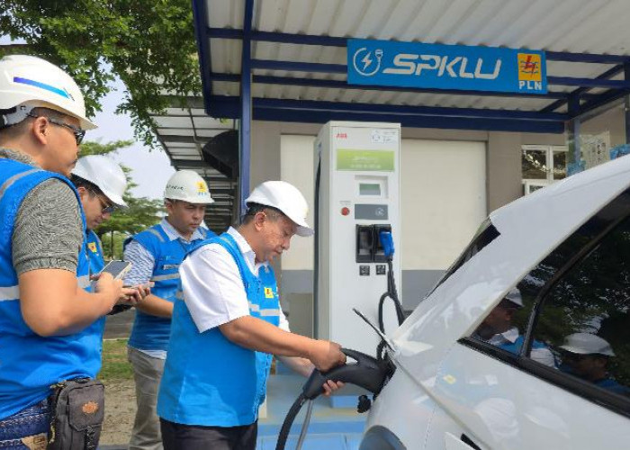 GM PLN UID Lampung Tinjau Kesiapan SPKLU Jelang Libur Panjang Kenaikan Yesus Kristus dan Idul Adha 2025