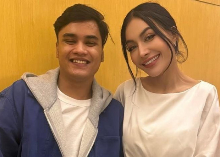 Momen Haru Pertemuan Denada dan Ressa Rizky Rossano Setelah 24 Tahun Terpisah