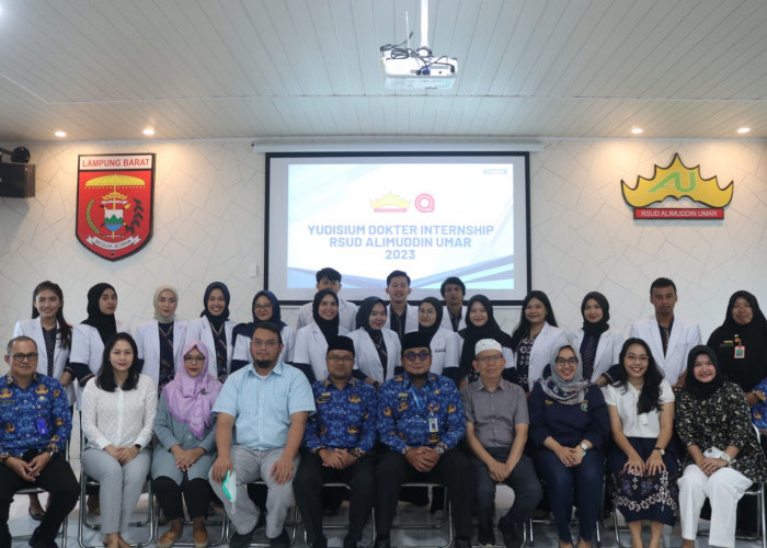 Setelah Setahun Bertugas, 16 Dokter Internsip Wahana Faskes Lampung Barat Yudisium 