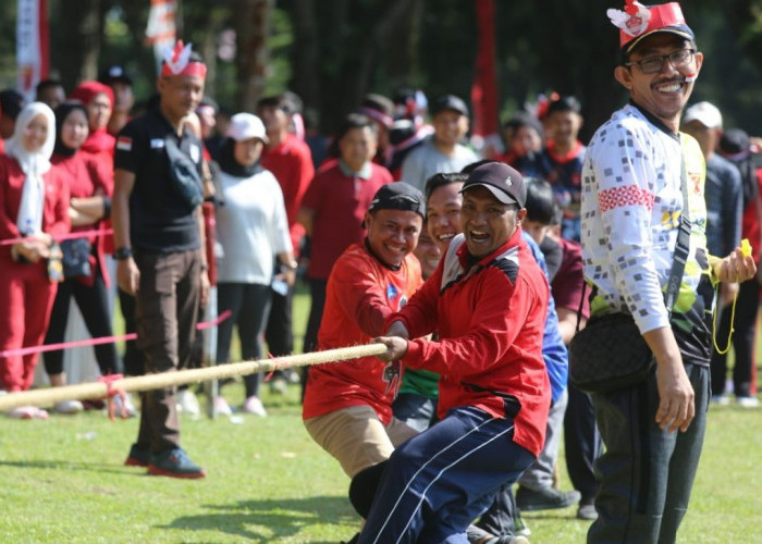 Olahraga Tradisional Mulai Terompah Kayu Hingga 'Ngalihko Sinjang' Dilombakan Pemkab Lampung Barat