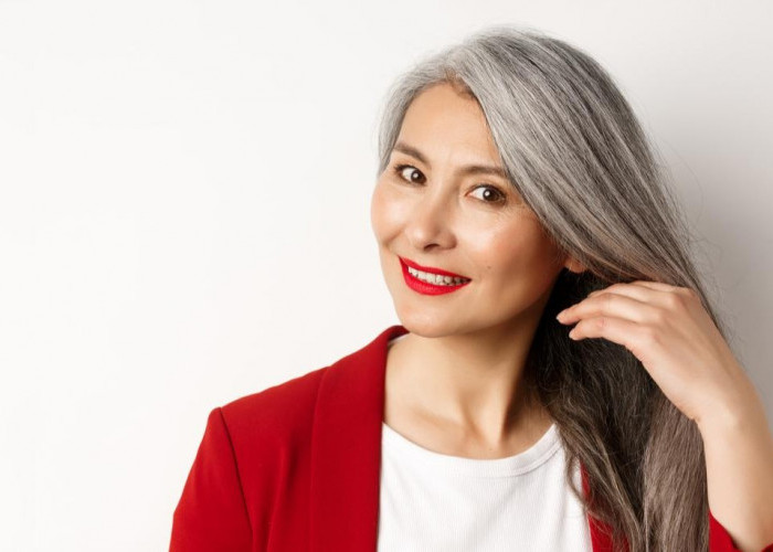 Cara Aman Mengembalikan Warna Rambut Alami Tanpa Rusak