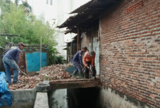 Pemkot Bandar Lampung Tertibkan Bangunan Liar di Atas Drainase Demi Atasi Banjir