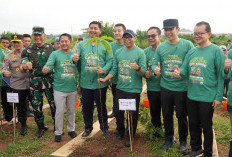 Menteri PKP dan Gubernur Lampung Tanam Sejuta Pohon di Taman Kehati Kotabaru