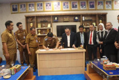Perkuat Kepastian Hukum, Bupati Lampung Utara Teken MoU dengan Penasihat Hukum
