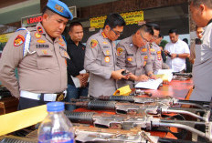 Kapolresta Bandar Lampung Periksa Seluruh Senpi Dinas, Cegah Penyalahgunaan Personel