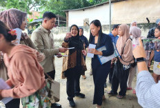 Pemkot Bandar Lampung Salurkan Bantuan untuk 521 KK Korban Banjir di Tanjung Senang