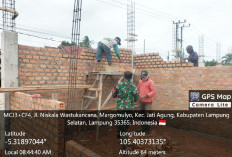 Babinsa Desa Margomulyo Aktif Dampingi Pembangunan Gerai KDMP 