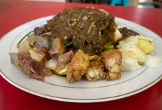 Rujak Cingur: Ikon Kuliner Khas Surabaya yang Sarat Cita Rasa dan Sejarah