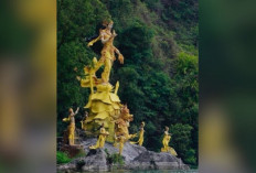 Patung Dewi Danu, Ikon Sakral Penjaga Danau Batur di Bali