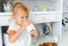 Anak Usia 1 Tahun Masih Perlu Susu? Ini Penjelasan Lengkap untuk Orang Tua