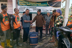 Pujakesuma Lambar Salurkan Bantuan Korban Kebakaran di Kubuperahu