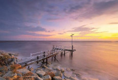 Pesona Senja di Pantai Sepahat, Surga Tersembunyi di Bengkalis
