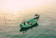 154 Kapal Nelayan Bandar Lampung Tak Melaut Imbas Abu Vulkanik GAK