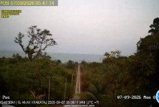 Gunung Anak Krakatau Level Siaga, PVMBG Larang Aktivitas dalam Radius 3 Kilometer