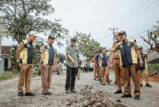 Jalan Gunung Batin–Daya Murni Diperbaiki, Gubernur Mirza Soroti Truk ODOL