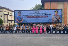 Yustan Alpiani Resmi Sambut Tongkat Kepemimpinan Polda Lampung dalam Farewell and Welcome Parade