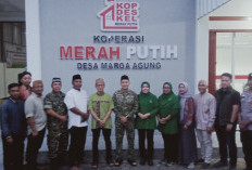 Bentuk Kepedulian Kepada Masyarakat,Kodim 0421/LS Gelar Pasar Murah dan Santunan di Gerai KDKMP Desa Marga Agu