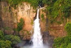Empat Curug Ikonik di Sukabumi yang Menyimpan Pesona Geopark Ciletuh