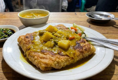 Gurihnya Legenda! Mengenal Martabak HAR, Ikon Kuliner Palembang Berkuah Kari Kental