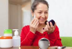 Rahasia Makeup Flawless di Usia 40+, Cushion Andalan untuk Menyamarkan Flek Hitam dan Kerutan