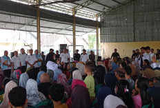 Pemkot Bandar Lampung Bagikan Paket Sembako kepada Ribuan Warga Kelurahan Bakung